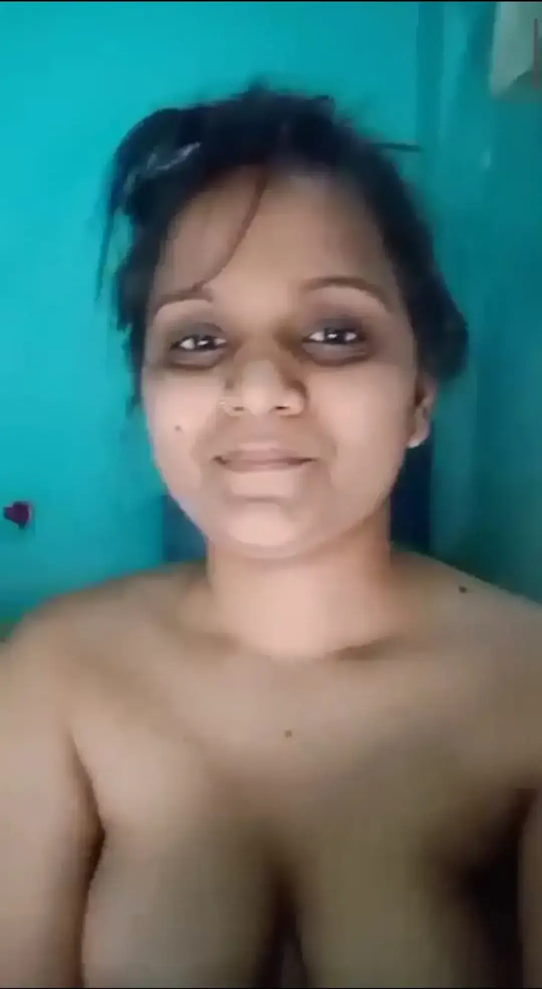 Featured image for Horny Desi Girl Fingering Her Wet Pussy in Homemade Solo Video