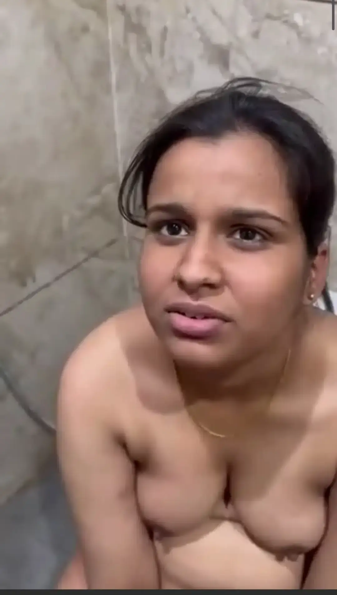 Featured image for Punjabi Boyfriend Pisses on His Horny GF in Bathroom Sex Video