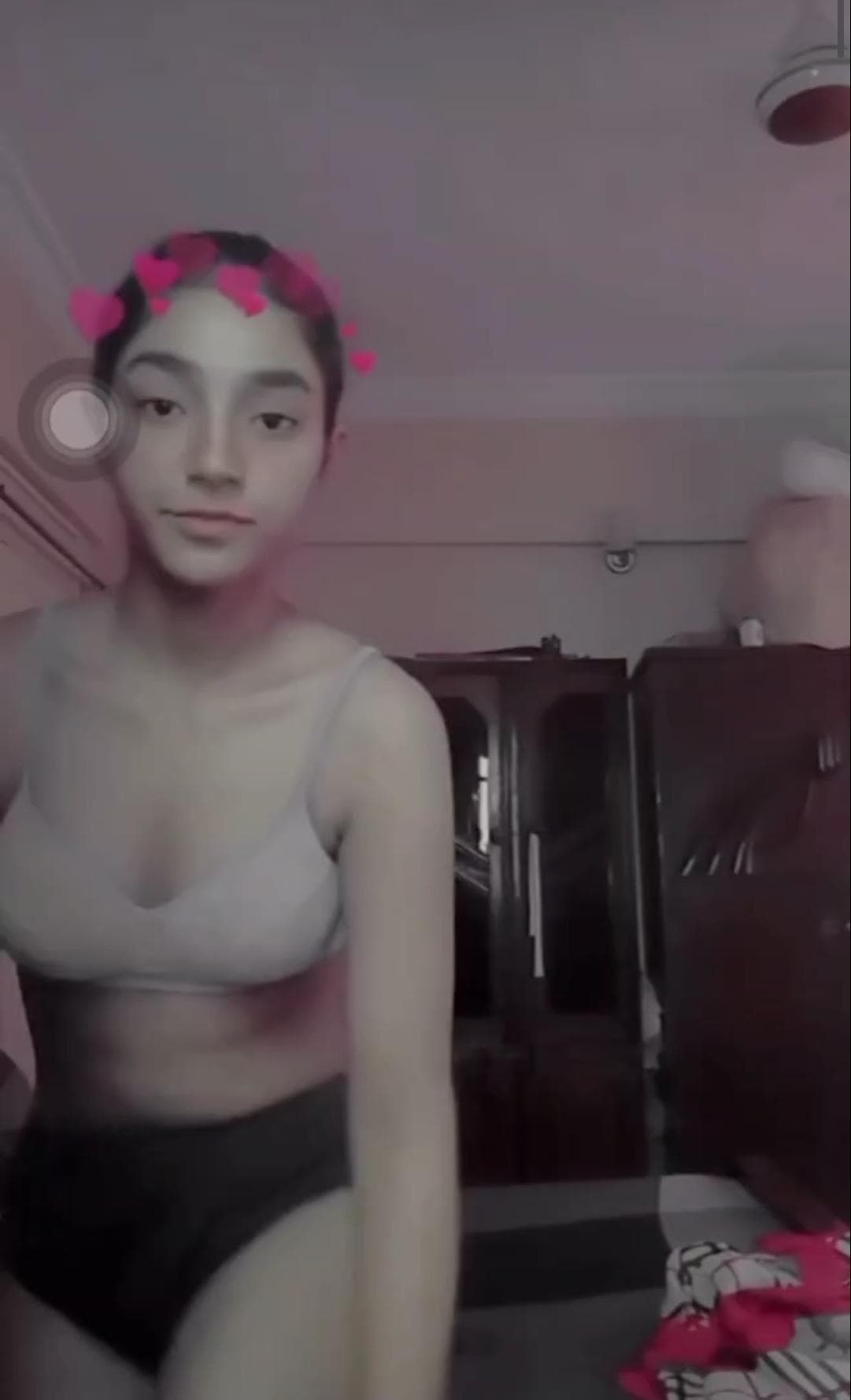 Featured image for Viral Video of a Sexy Tattooed Girl Changing Her Clothes on Hidden Cam