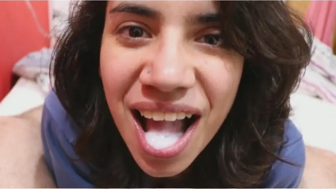 Featured image for Desi Girlfriend Gives Deep Blowjob and Swallows Boyfriend's Cum