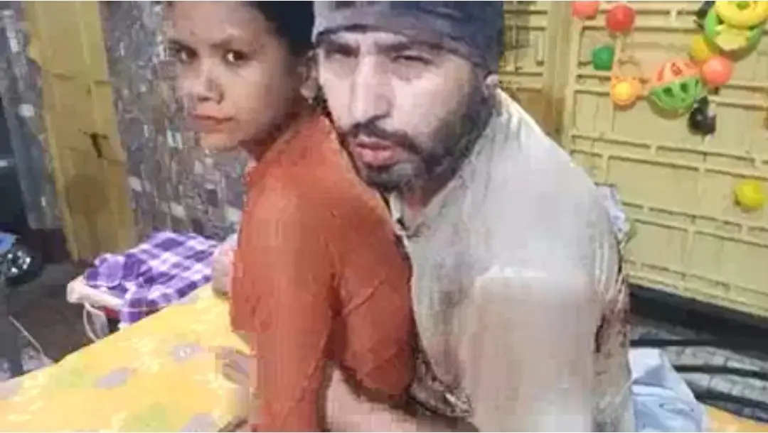 Featured image for Desi House Owner Fucks His Horny Maid In Empty House Full Video