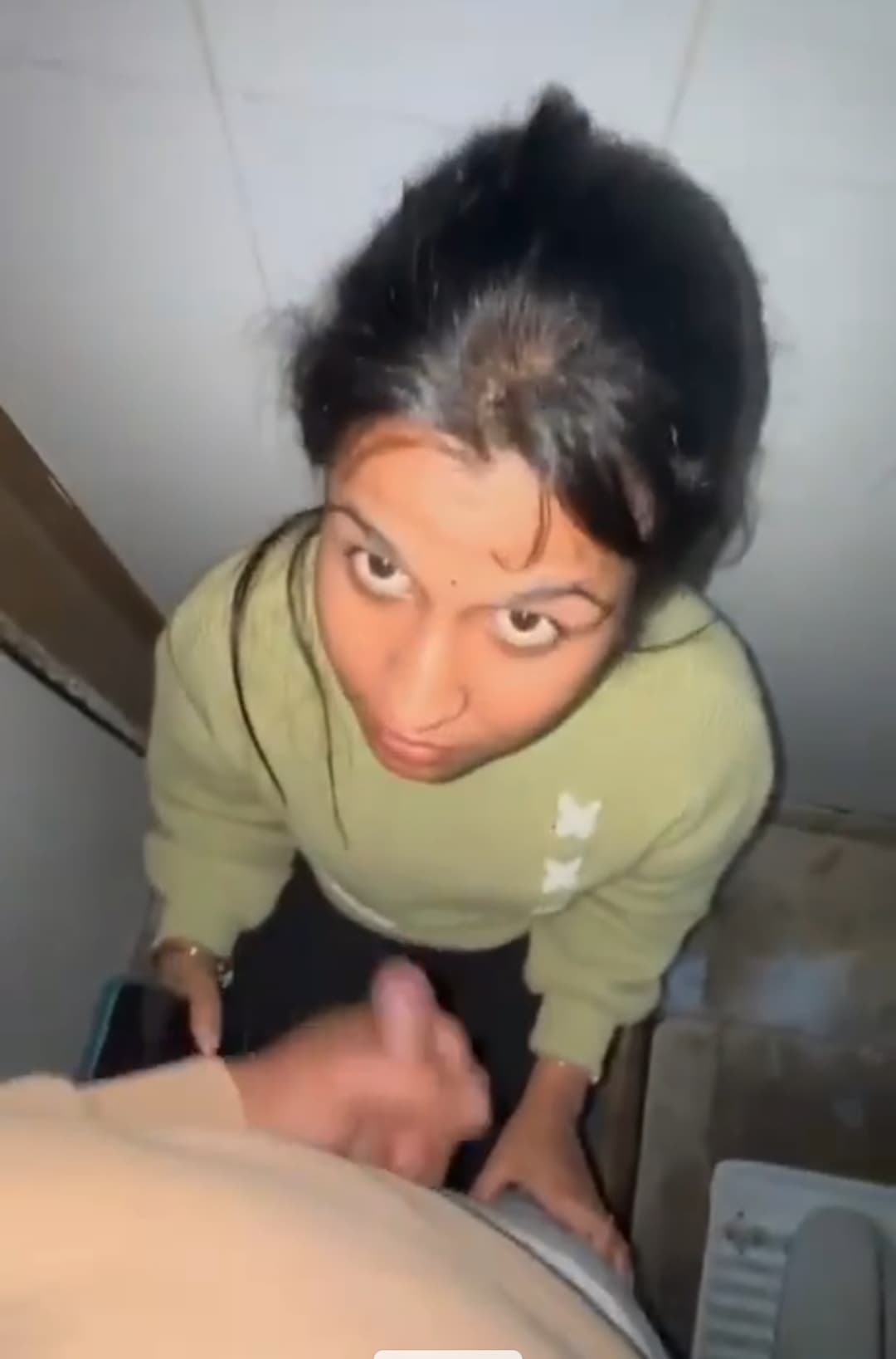 Featured image for Sexy Punjabi Girlfriend Gives Sloppy Blowjob To Her Boyfriend