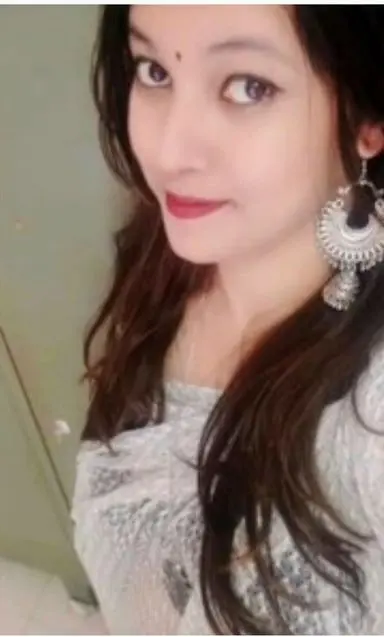 Featured image for Desi Wife Nude Dancing and Showing Her Big Boobs on Cam