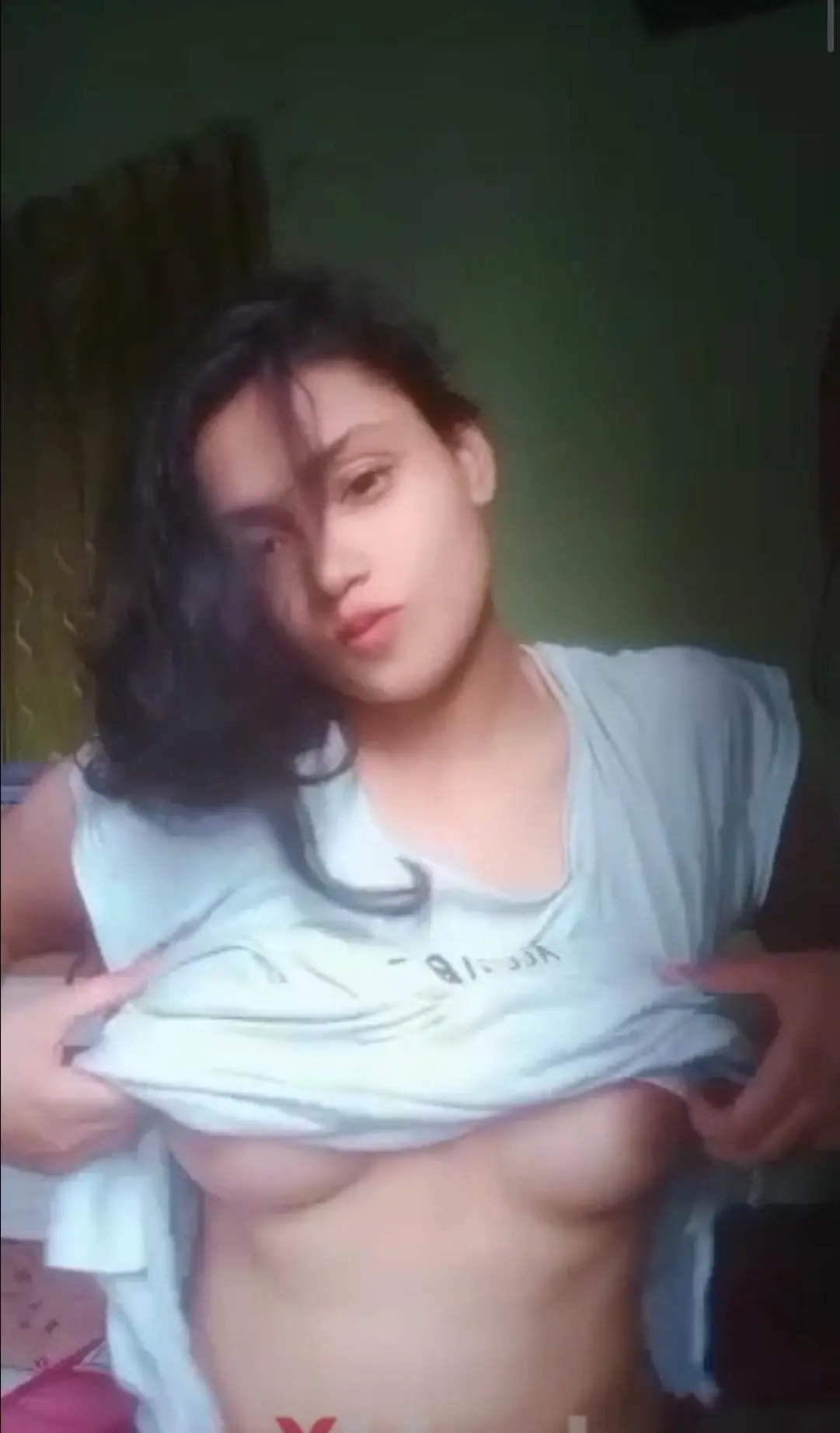 Featured image for Bengali Girl Self Records Her Big Boobs And Nude Body