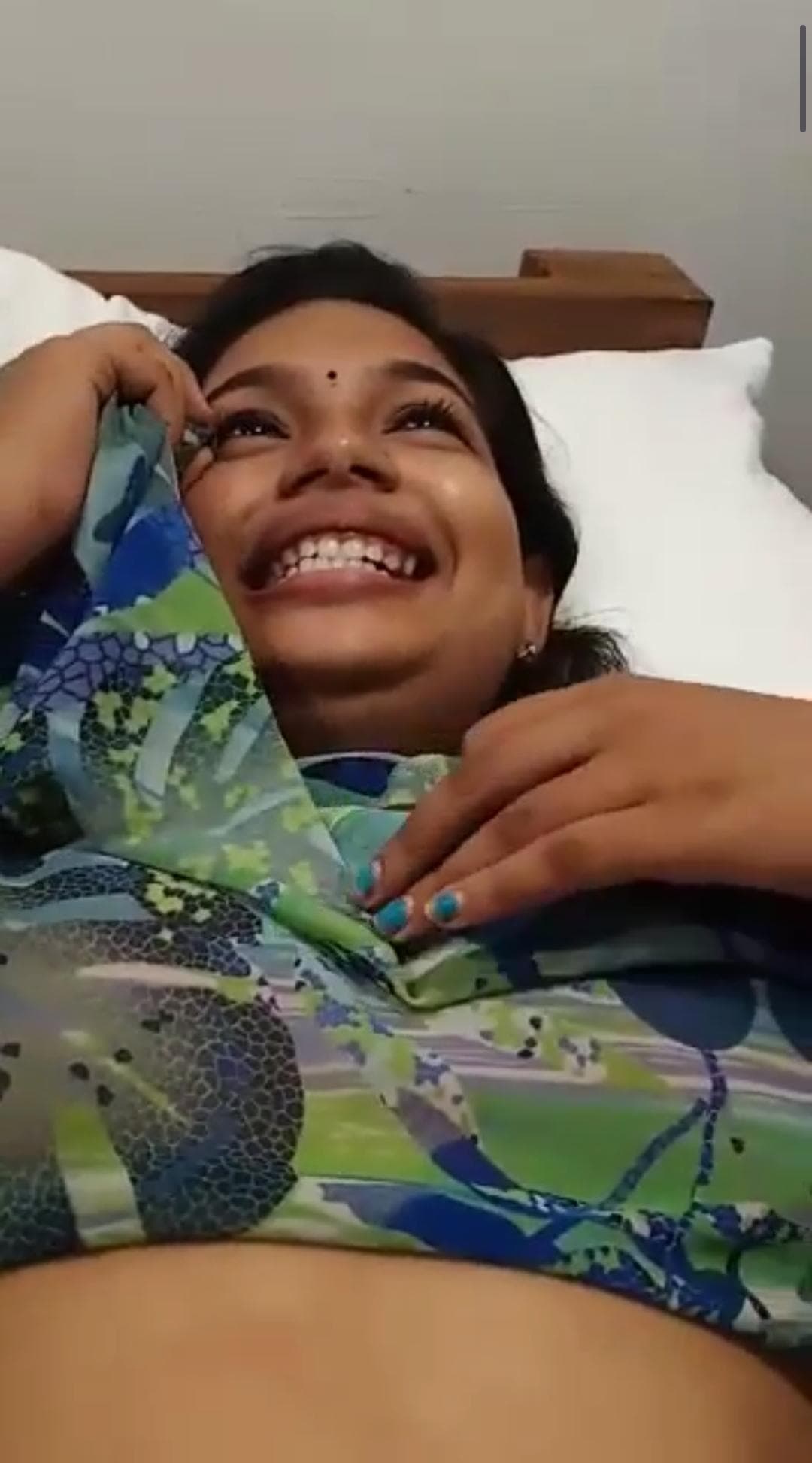 Featured image for Tamil Slim Girl First Time Meet Boyfriend For Hardcore Romance and Sex