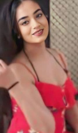 Featured image for Desi Girlfriend Gives Sloppy Blowjob And Loves his Big Dick