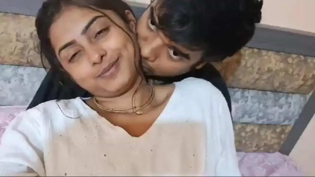 Featured image for Desi Lovers Full Romance and Hardcore Sex Video