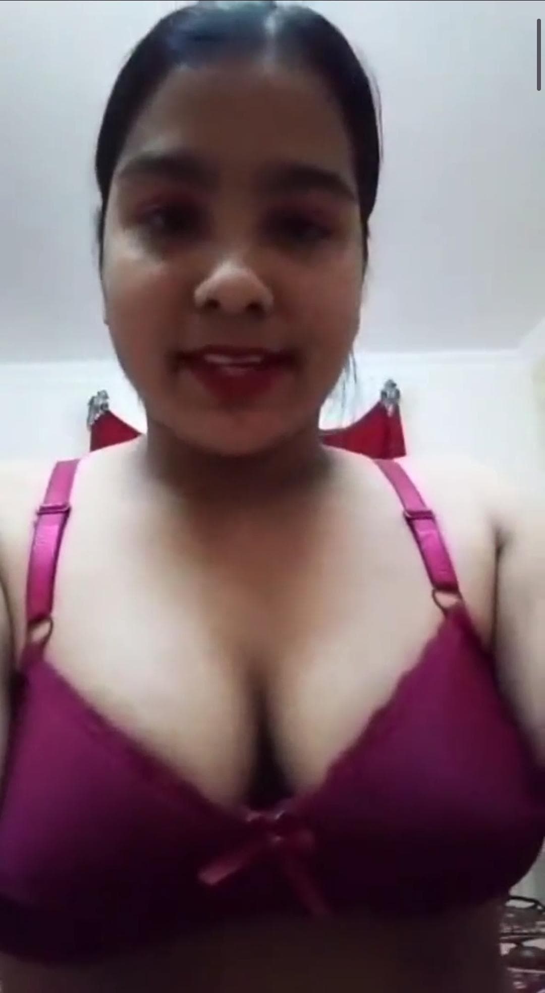 Featured image for Chubby Bangladeshi Wife Nude Show For Her Secret Lover