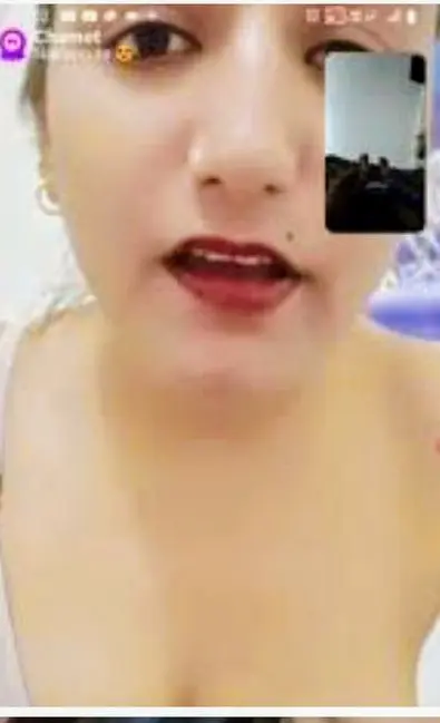 Featured image for Horny Naina Cute Fucking Herself with a Lotion Bottle on Live App