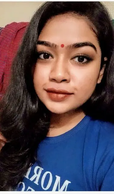 Featured image for Bengali Shadia Nude Finger Fucking Her Soaking Wet Pussy On Cam