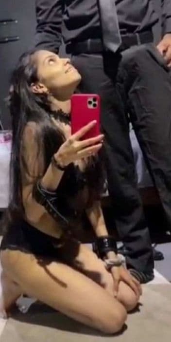 Featured image for Desi Girlfriend Getting Her Tight Pussy Fucked In Doggy Style