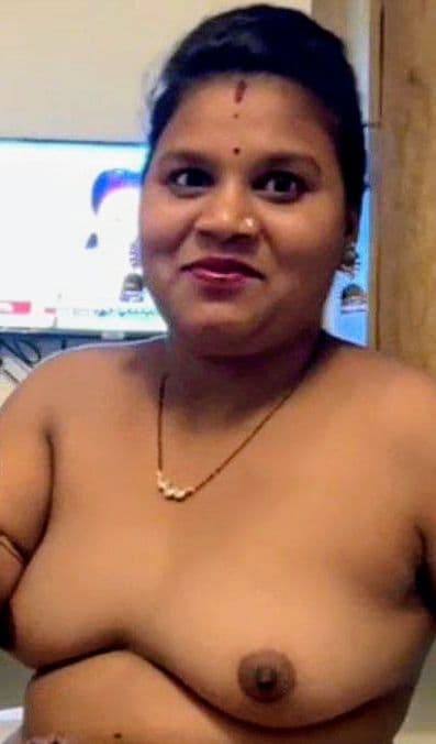 Featured image for Desi Aunty Gives Hubby A Wet Blowjob And Swallows