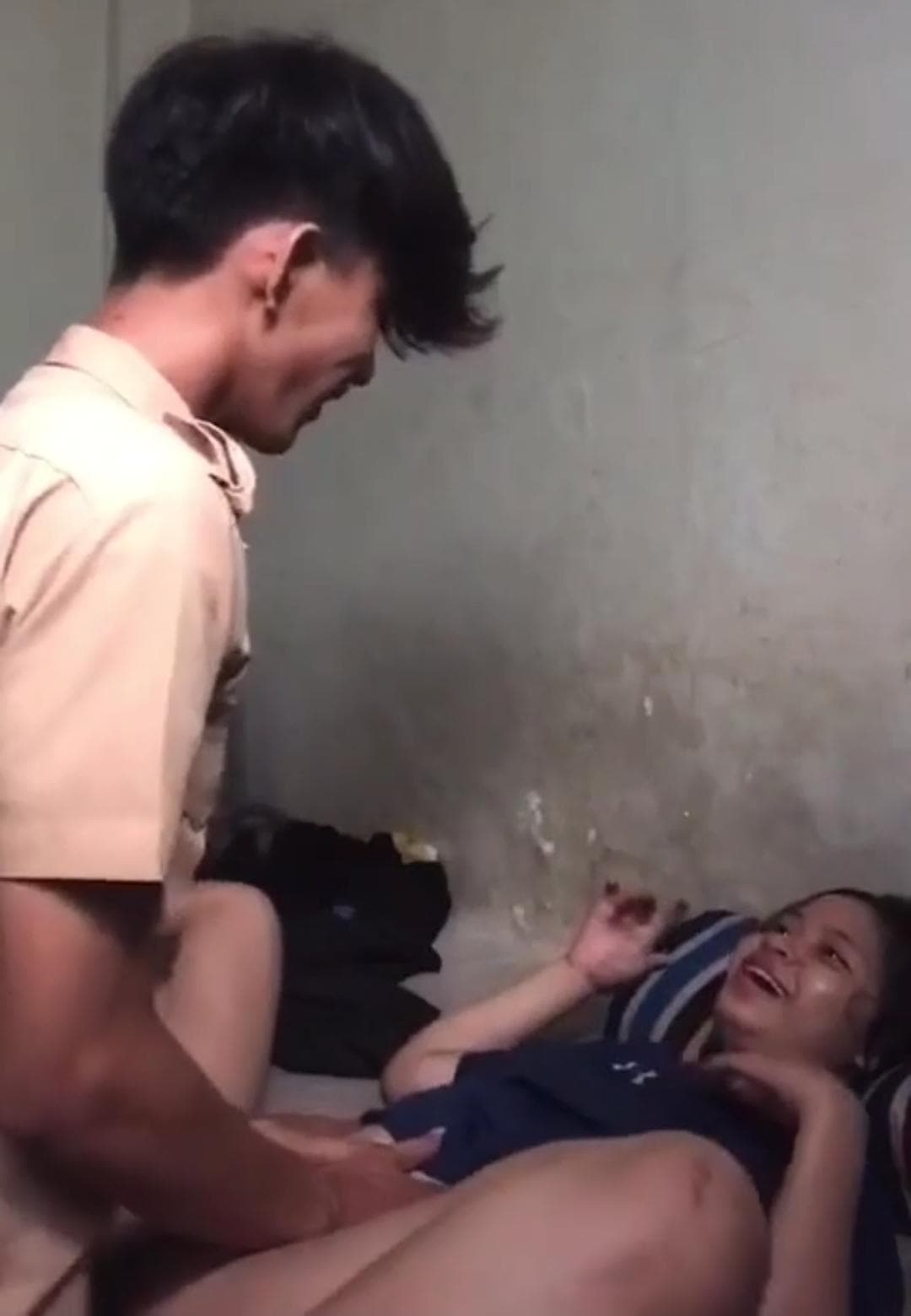 Featured image for Beautiful Slim Bengali Girlfriend Sucks Cock and Swallows All His Cum