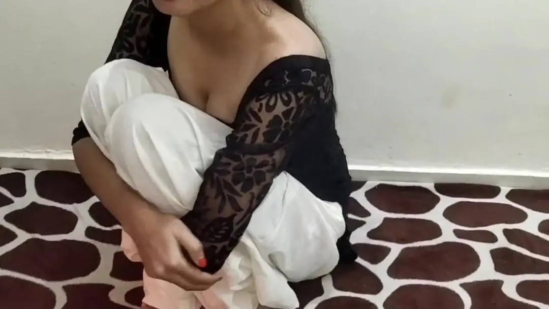 Featured image for Bengali School Damsel Gets Fucked Hard in Clear Hindi Audio