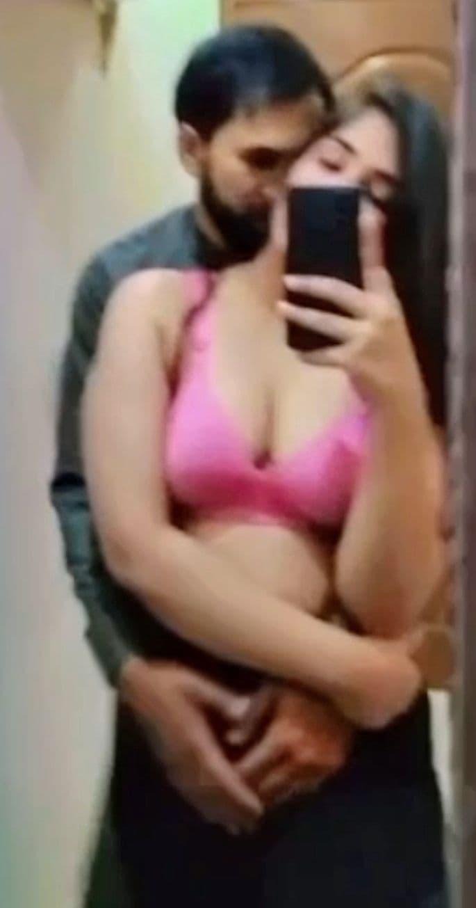 Featured image for Paki Girlfriend and Boyfriend Kissing passionately in a Hotel Room