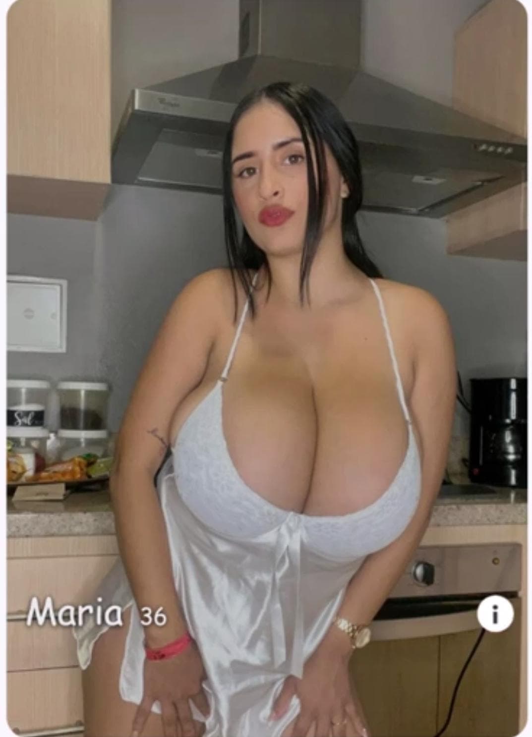 Featured image for Big Boobs Maria Shows Off Her Huge Ass and Tits in This Clip