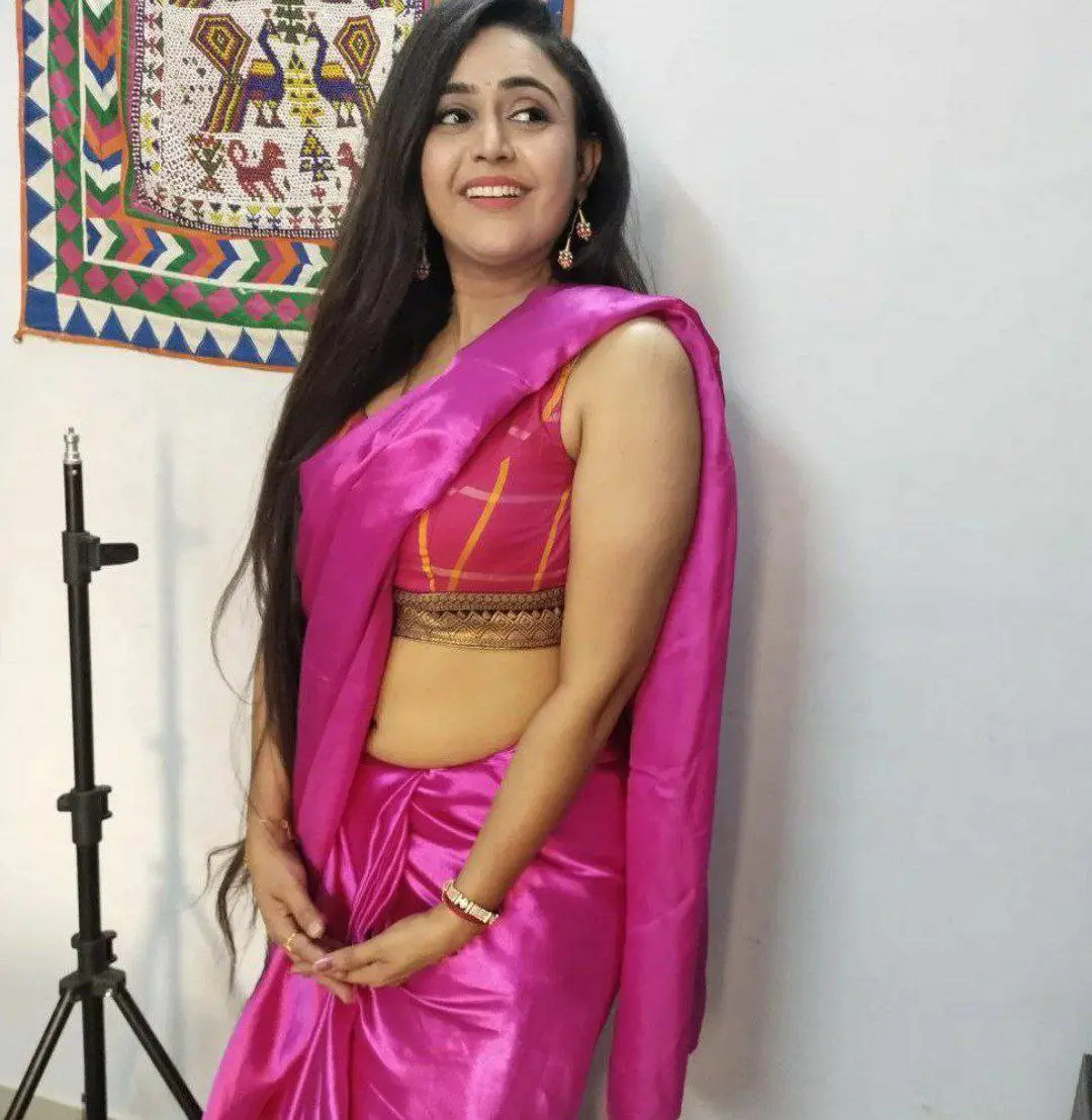 Featured image for Hot Desi Aunty Gets Fucked Hard in a Chair Completely Nude