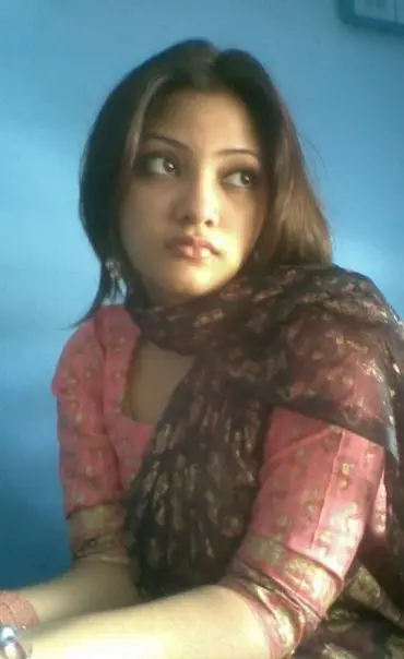 Featured image for Young Bangladeshi girl hardcore fuck with old best friend in hotel